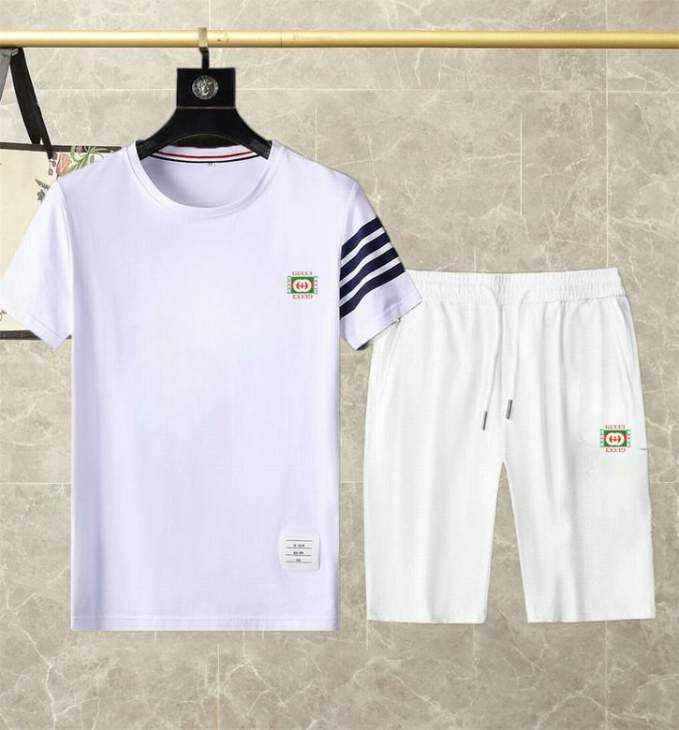 Picture of Gucci Shirt Pant Suits _SKUGucciM-3XL12yn18321537